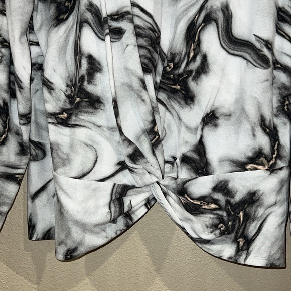 Women’s Est. 1946 tie dye graphic stretch blouse plus size 18/20 W - Picture 3 of 8